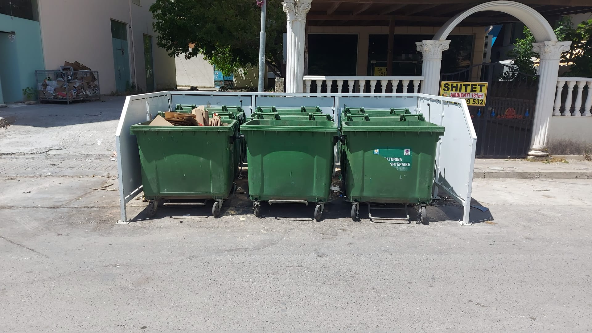 Trash container location 2
